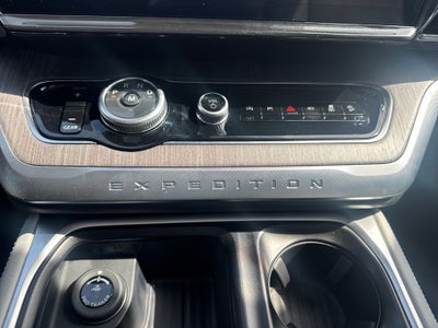 2026 Ford Expedition Platinum®