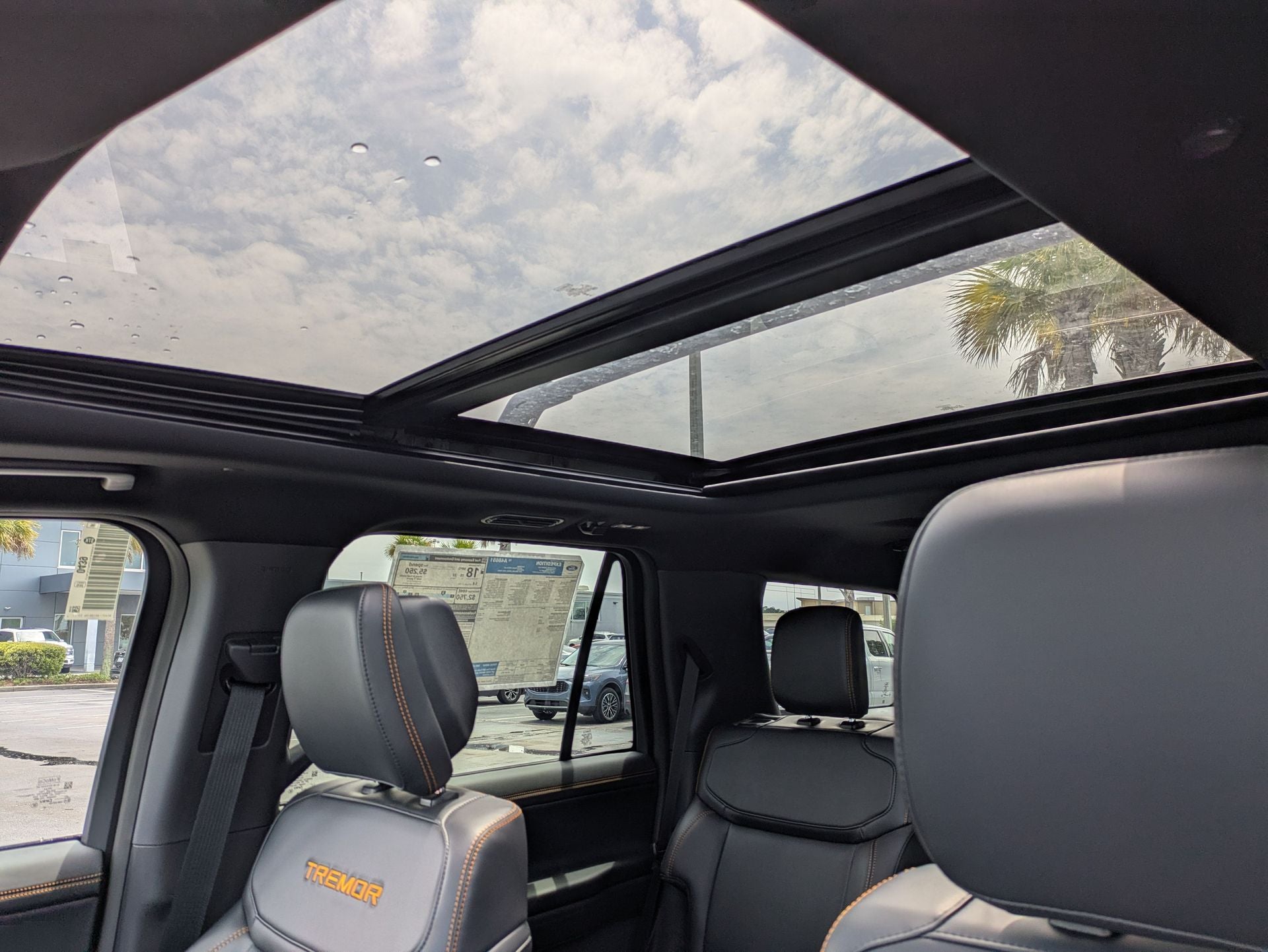 2026 Ford Expedition Tremor®