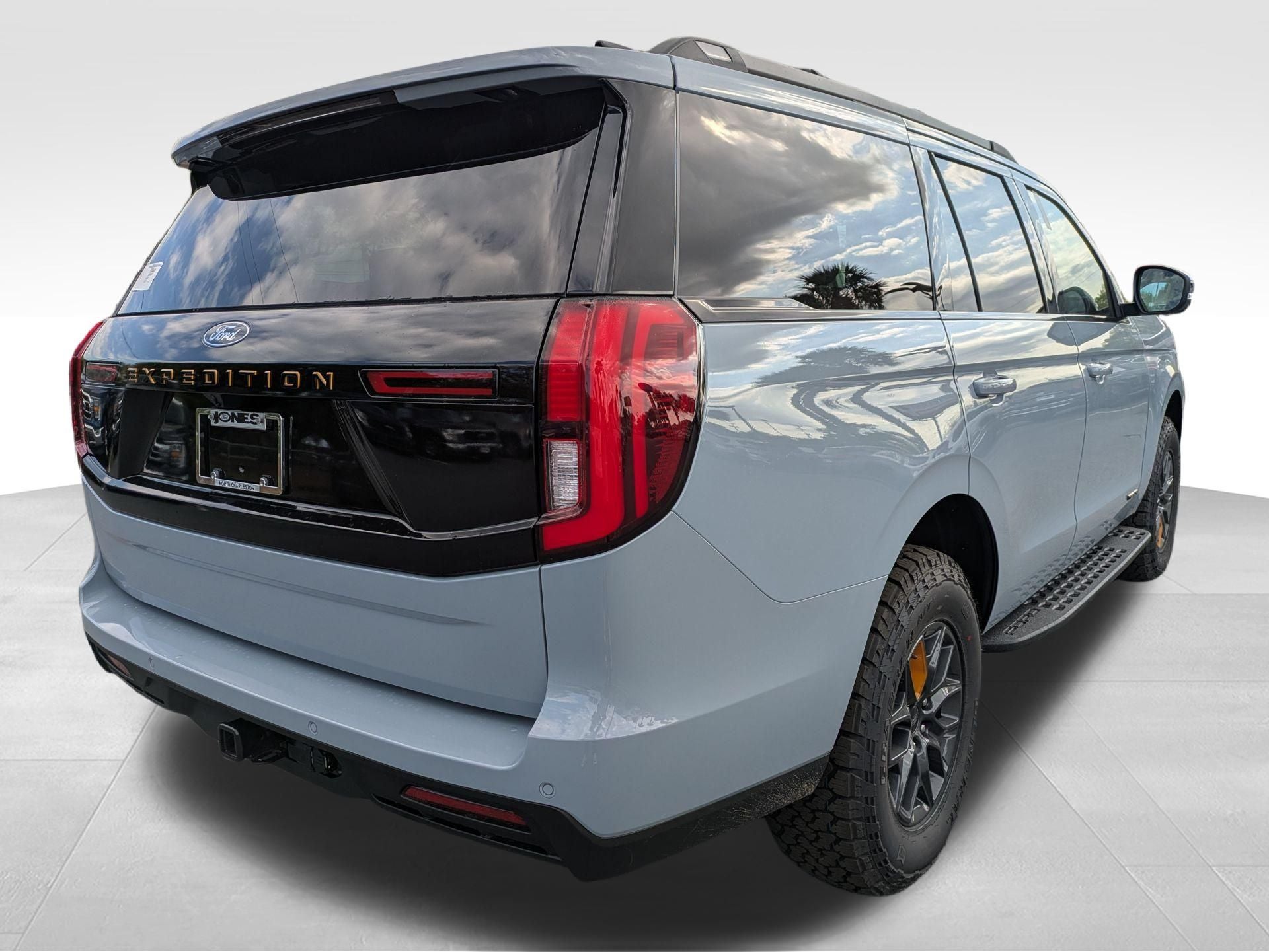 2026 Ford Expedition Tremor®