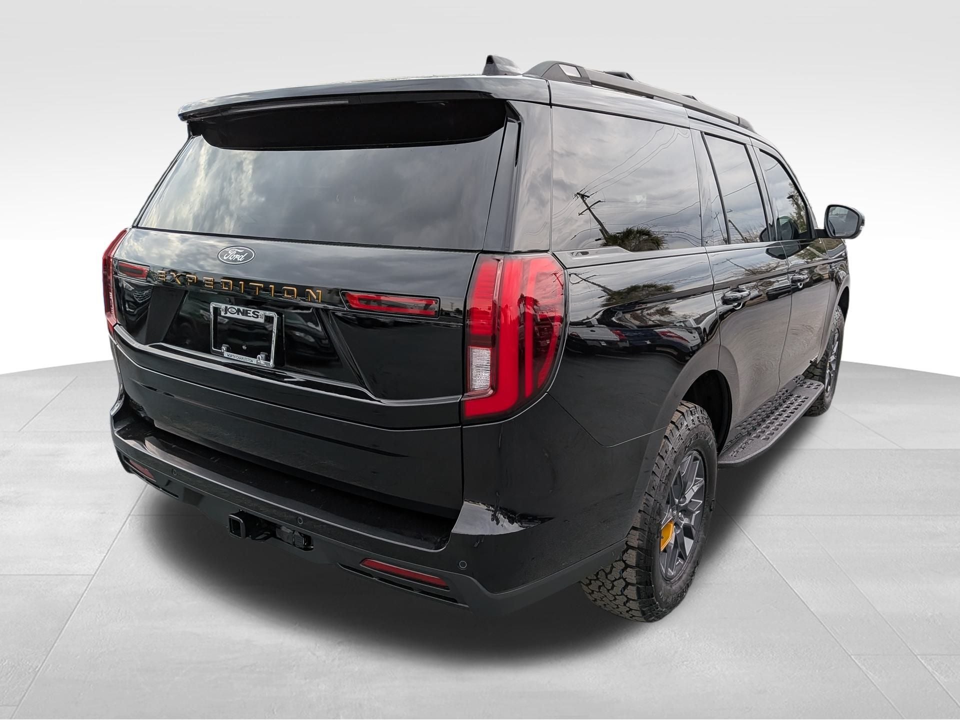 2026 Ford Expedition Tremor®