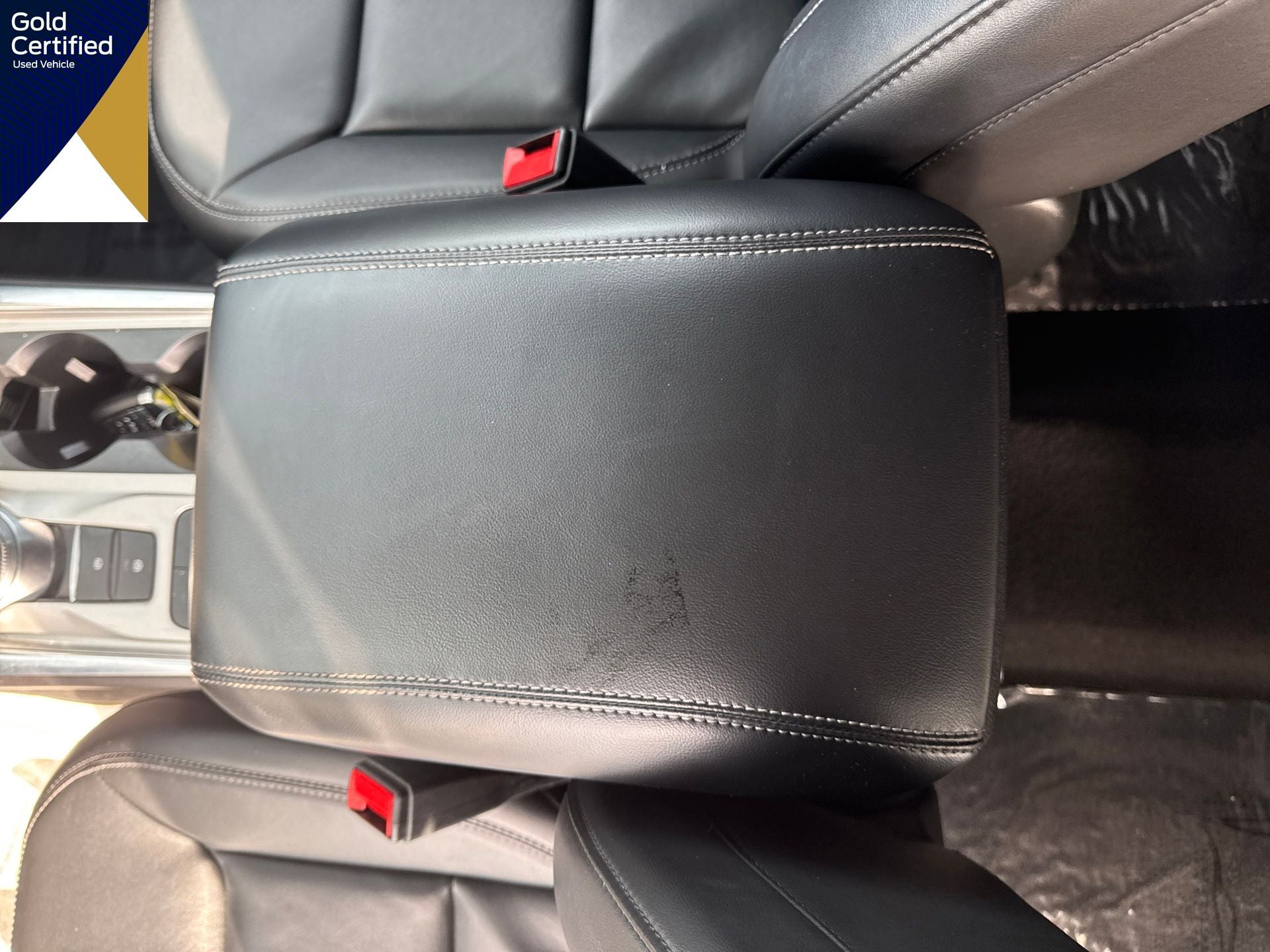 2024 Ford Explorer XLT RWD