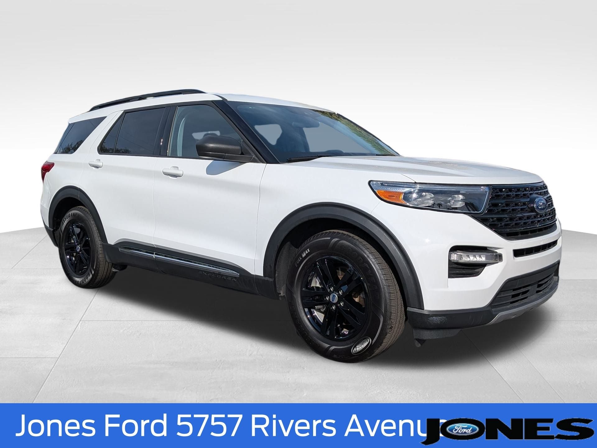 2024 Ford Explorer XLT RWD