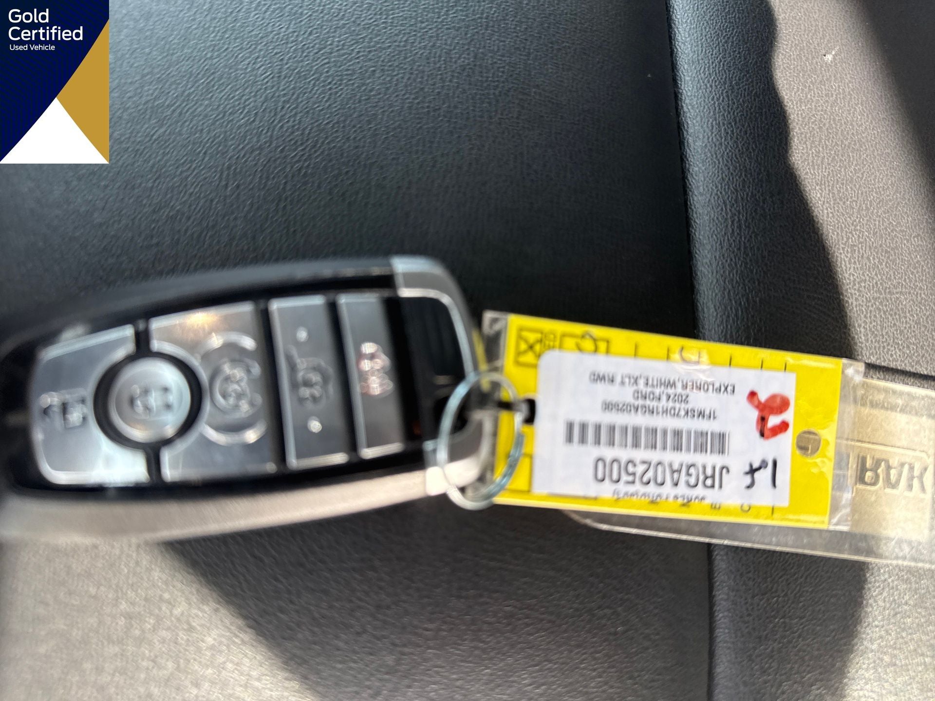 2024 Ford Explorer XLT RWD