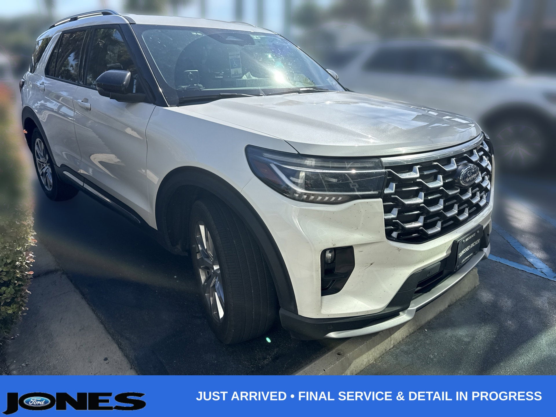 2025 Ford Explorer Platinum