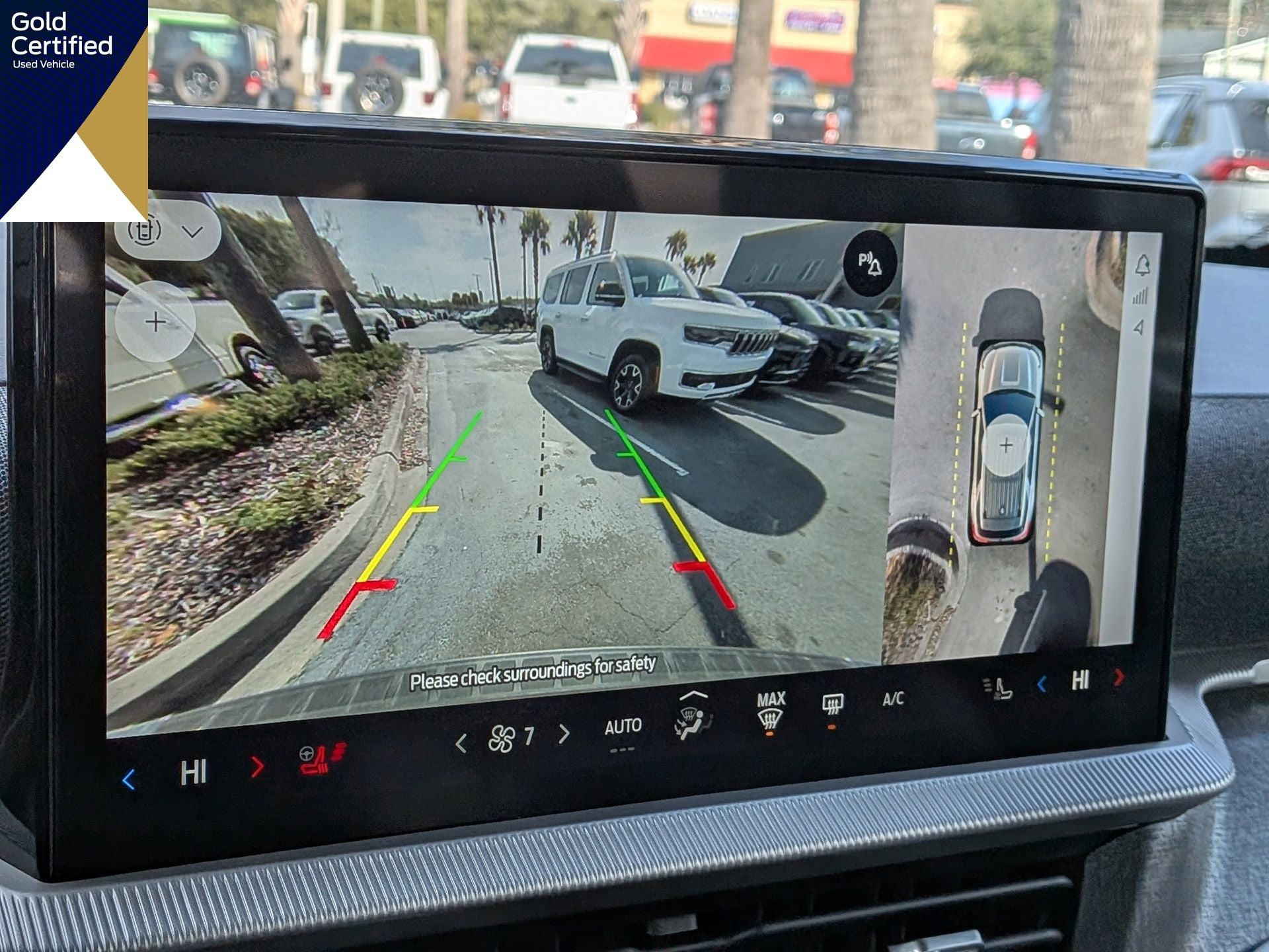 2025 Ford Explorer Platinum 4WD