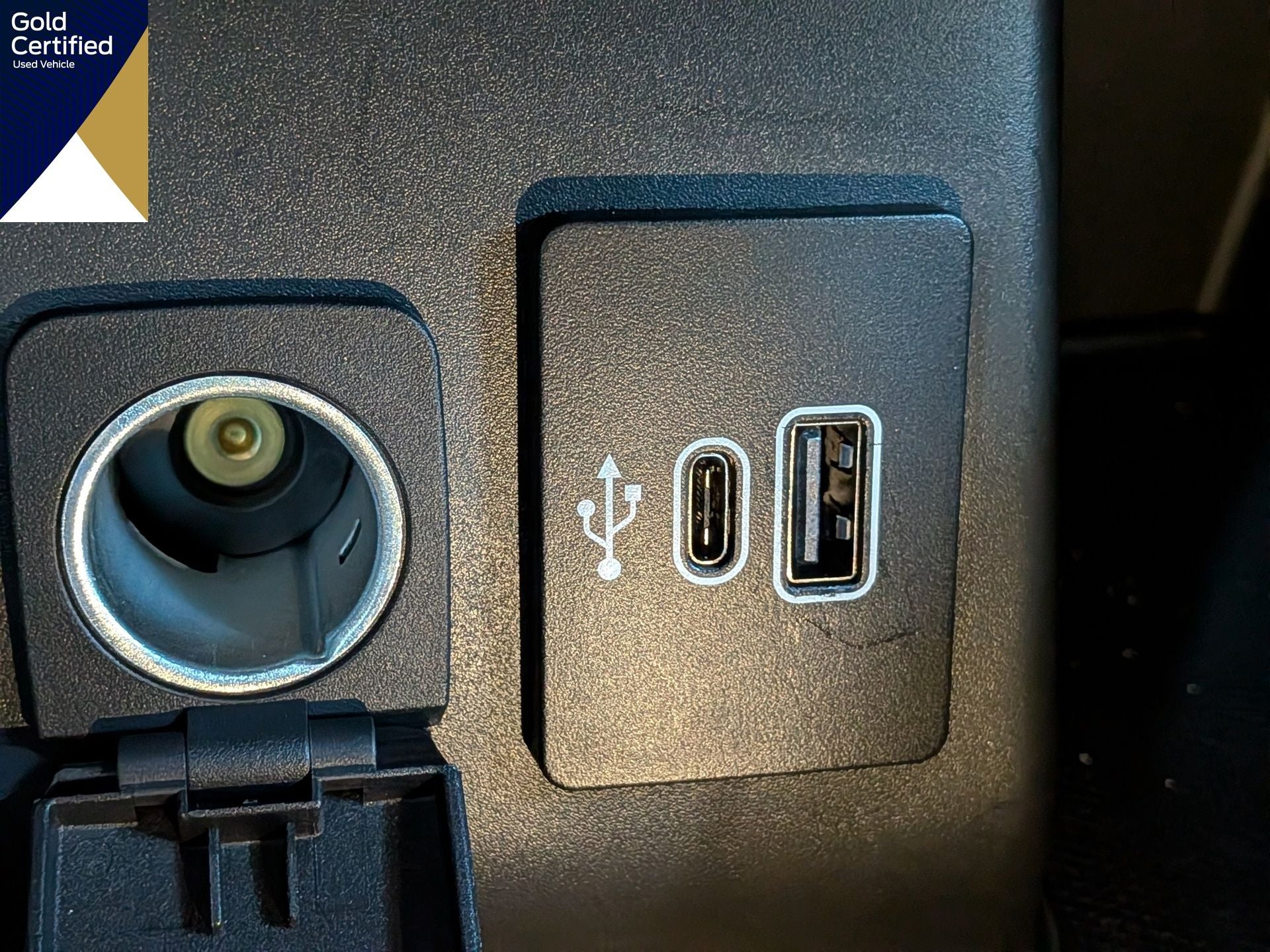 2025 Ford Explorer Platinum 4WD