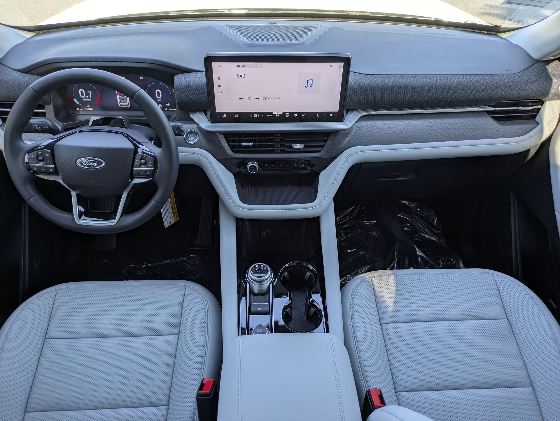 2026 Ford Explorer Platinum™