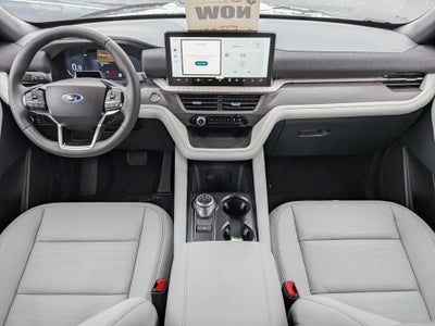 2027 Ford Explorer Platinum™