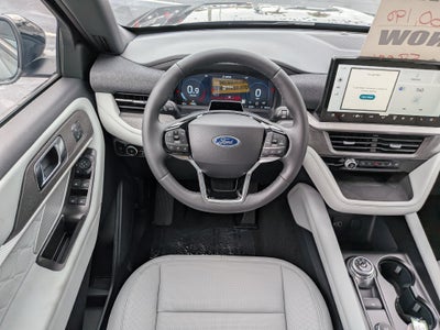 2027 Ford Explorer Platinum™