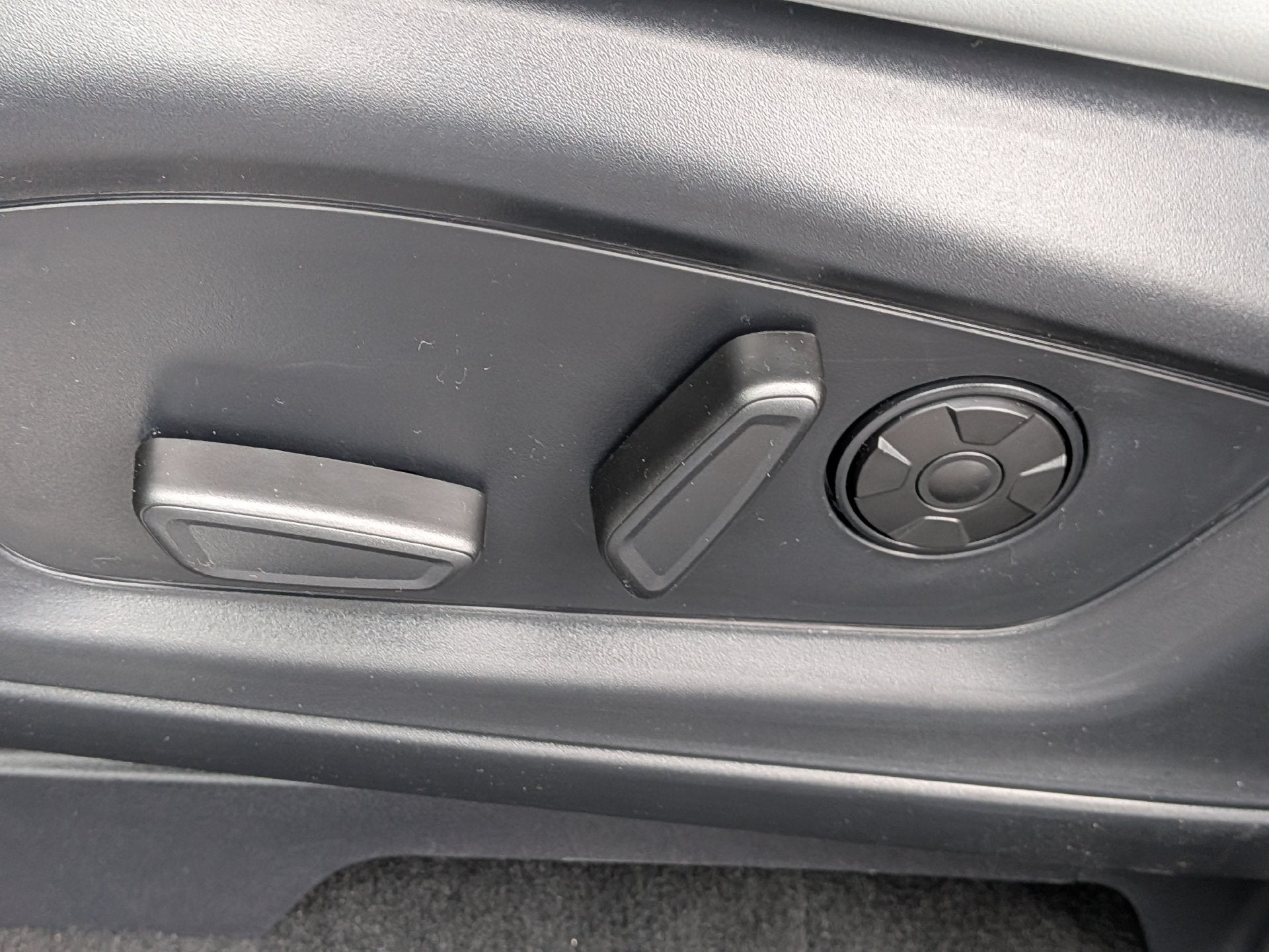 2027 Ford Explorer Platinum™