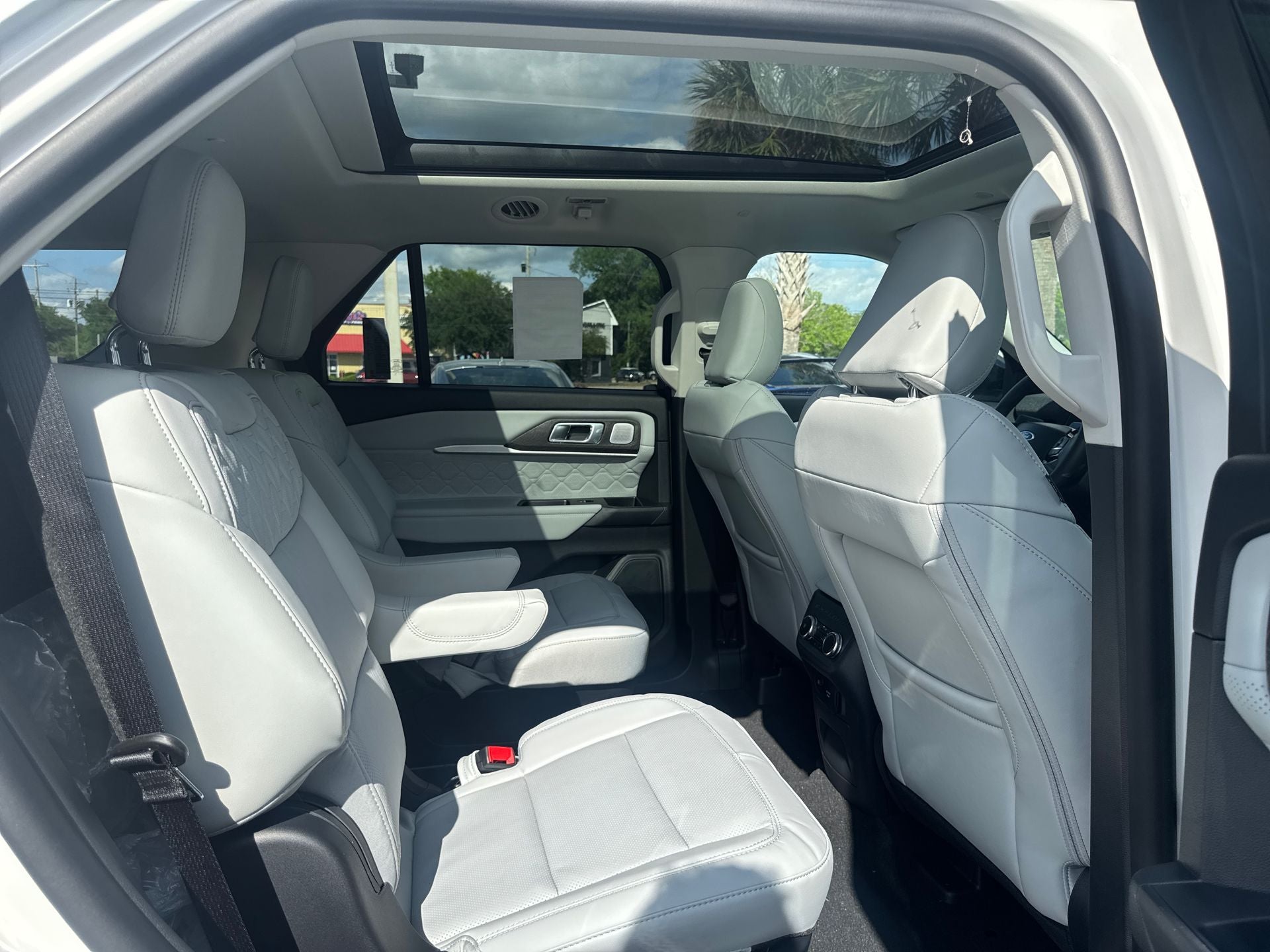 2026 Ford Explorer Platinum™