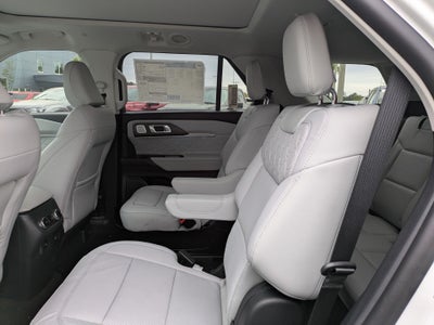 2026 Ford Explorer Platinum™