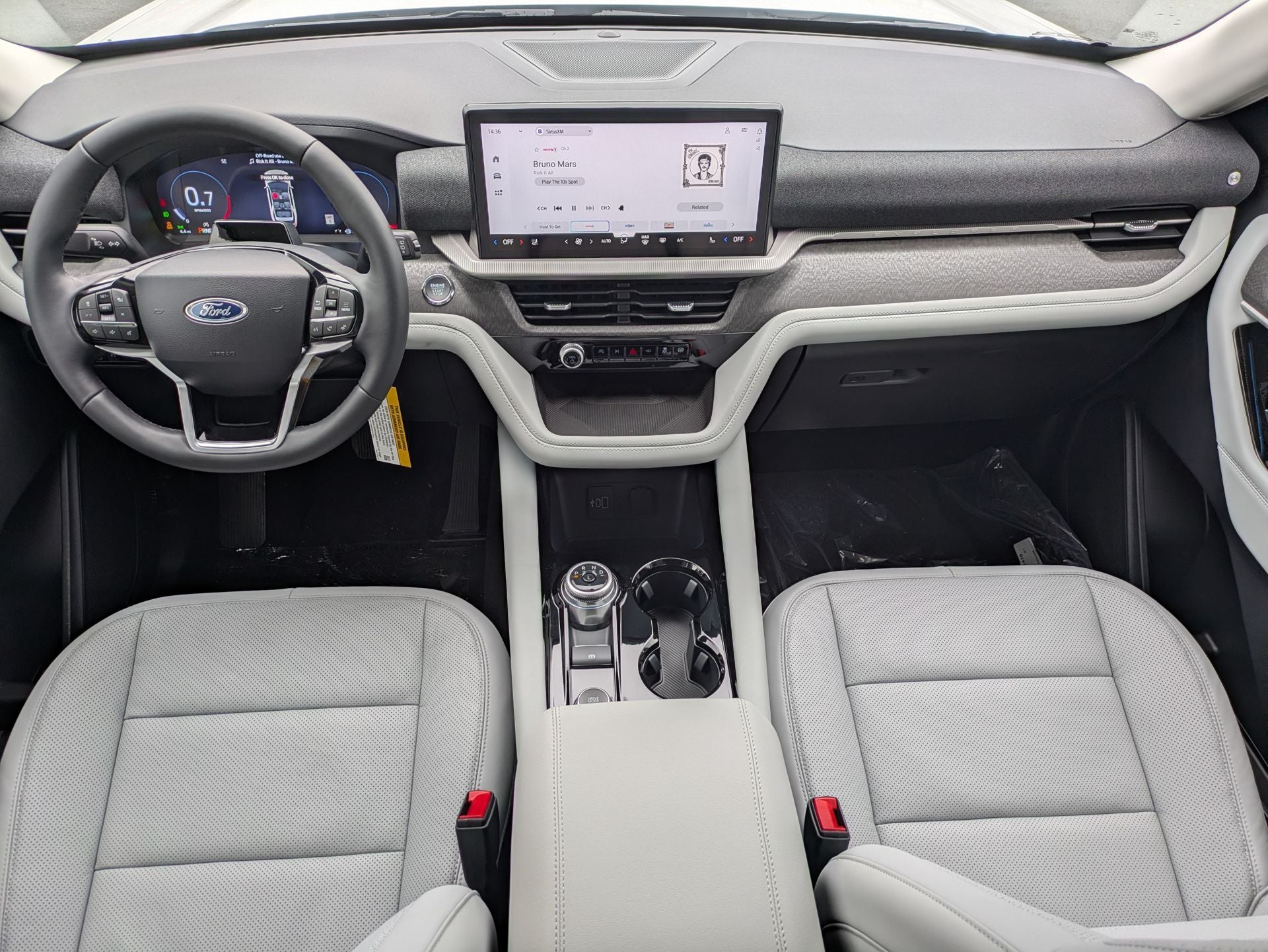 2026 Ford Explorer Platinum™