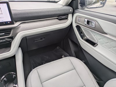 2026 Ford Explorer Platinum™