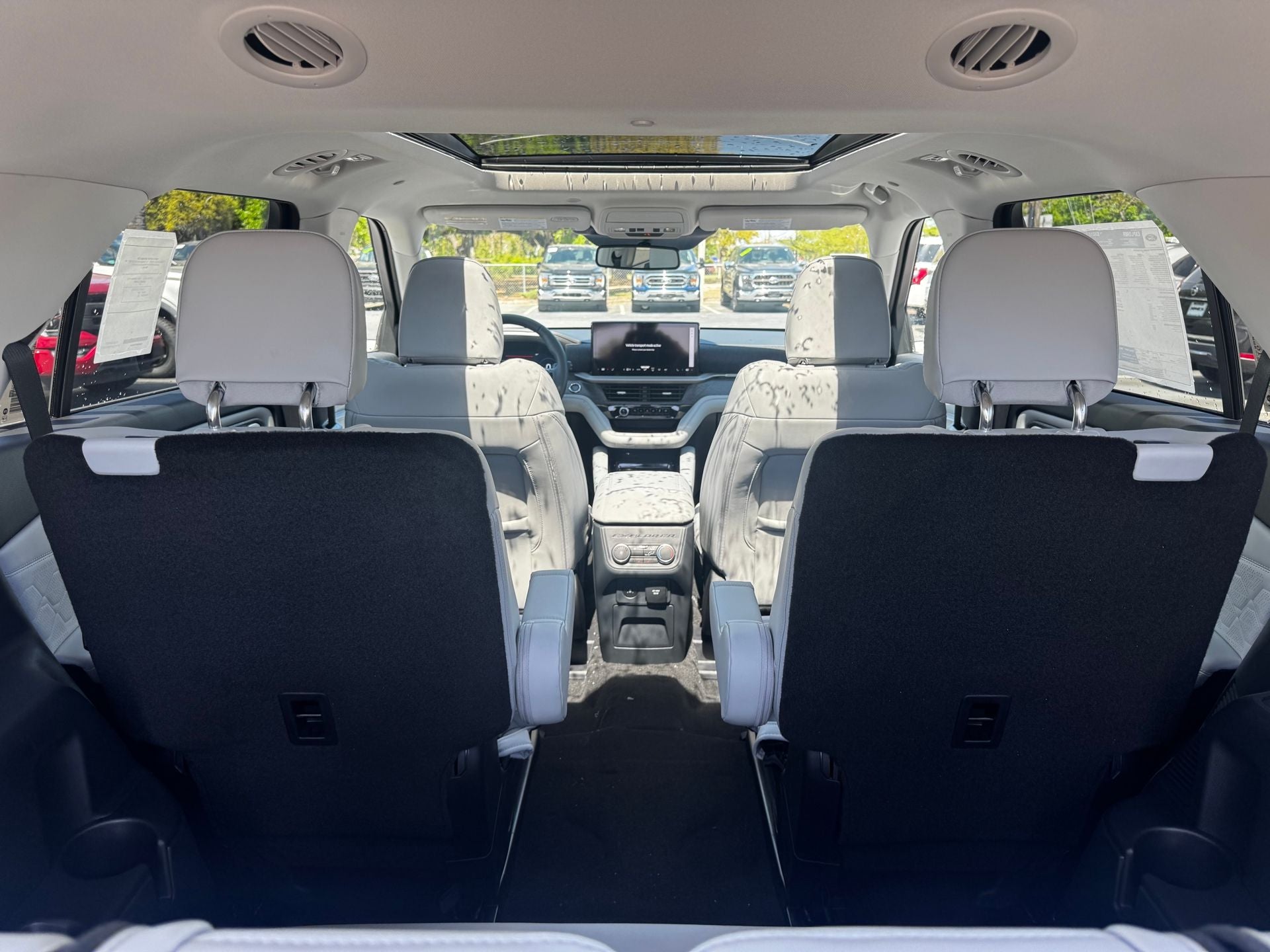 2026 Ford Explorer Platinum™