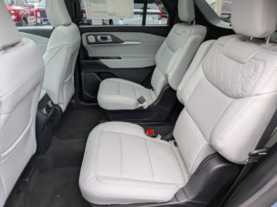 2027 Ford Explorer Platinum™