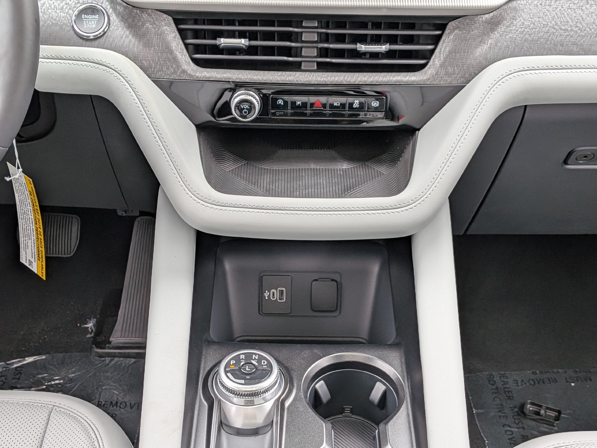 2027 Ford Explorer Platinum™