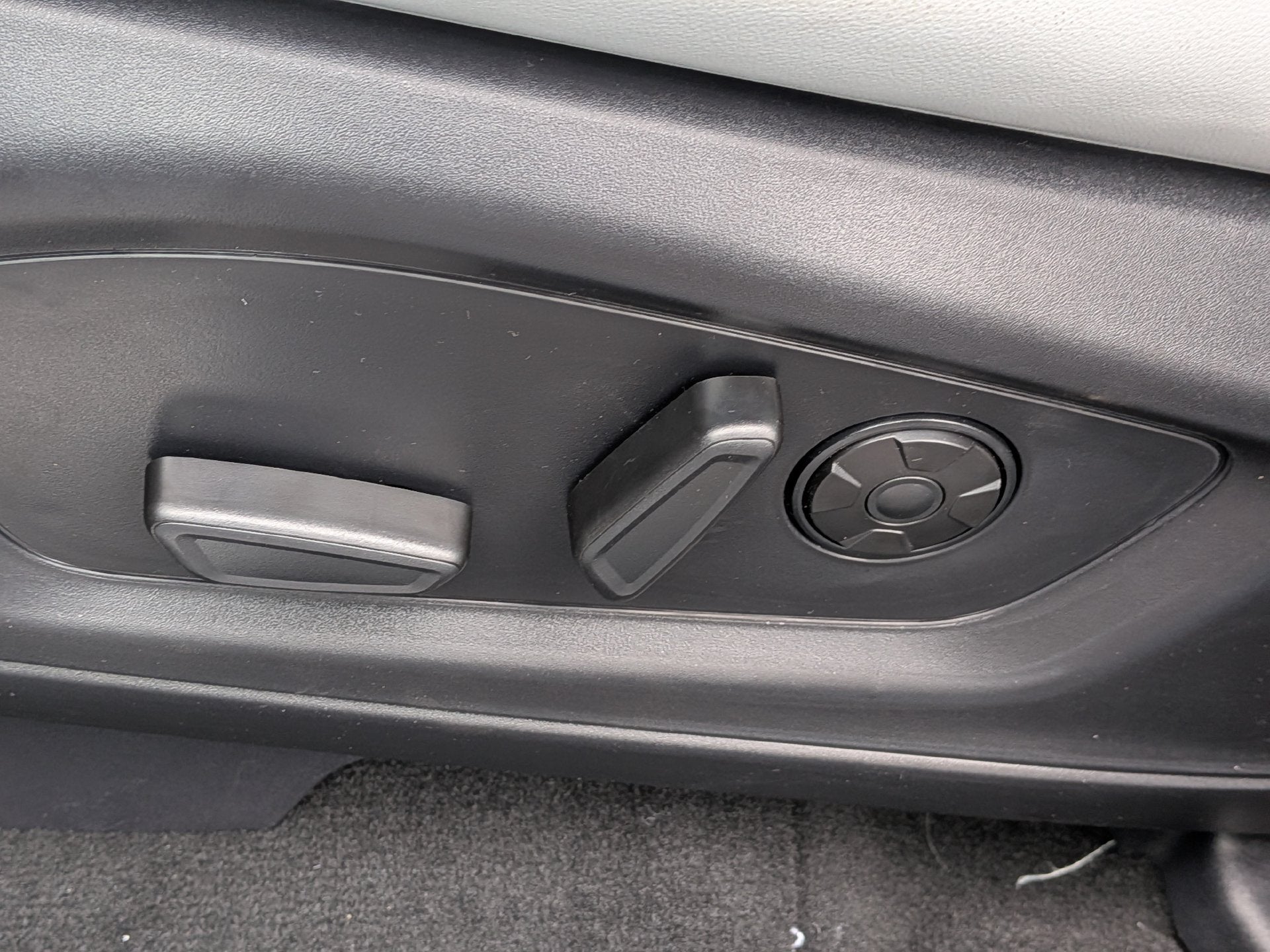 2027 Ford Explorer Platinum™