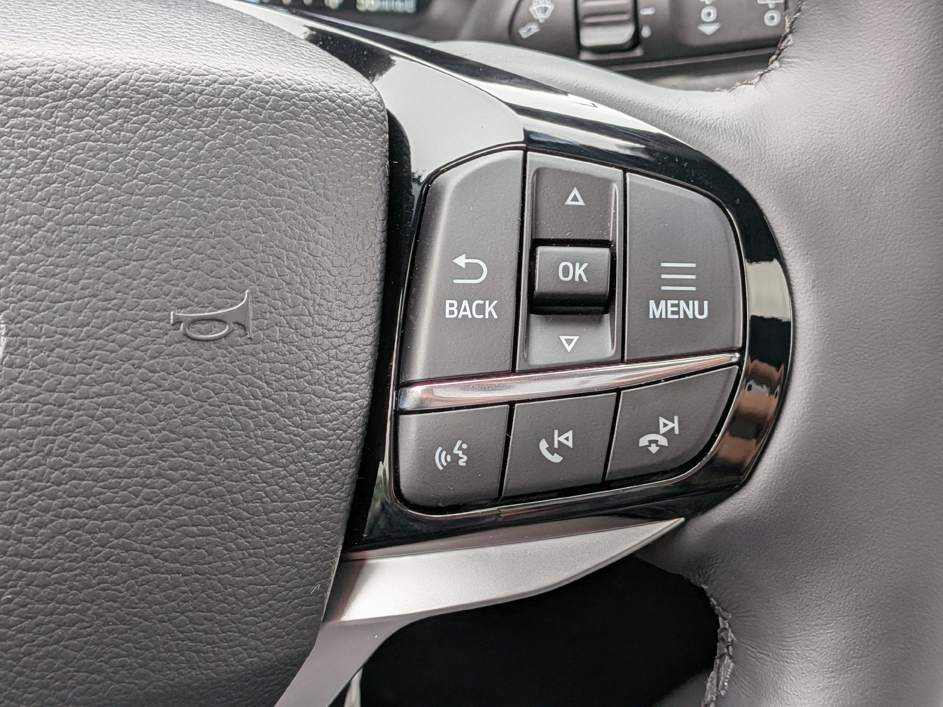 2027 Ford Explorer Platinum™