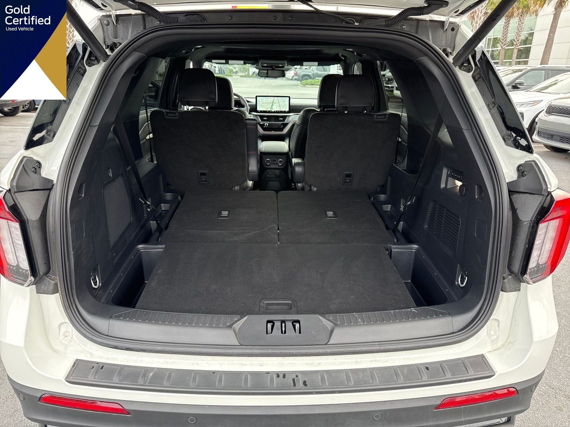 2025 Ford Explorer ST 4WD