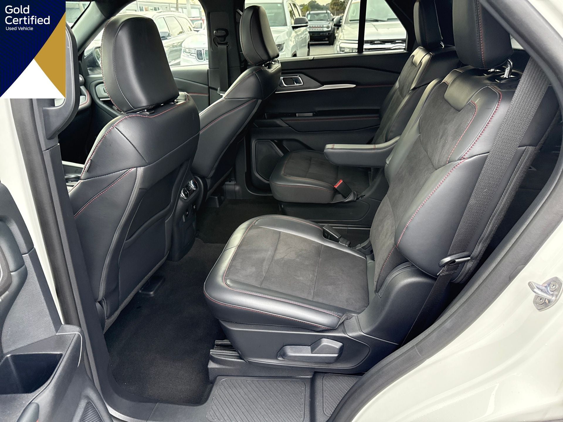 2025 Ford Explorer ST 4WD