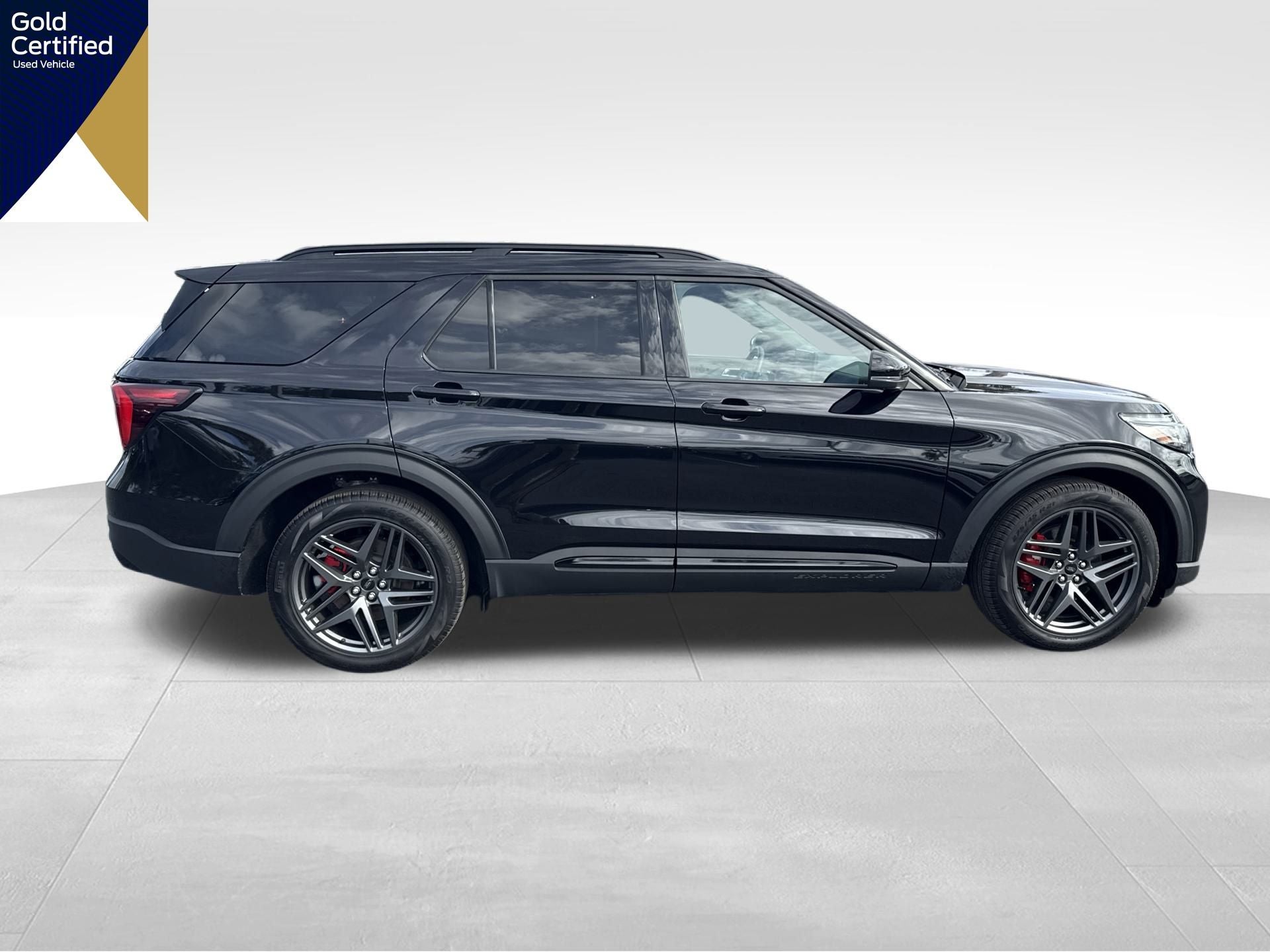 2025 Ford Explorer ST 4WD