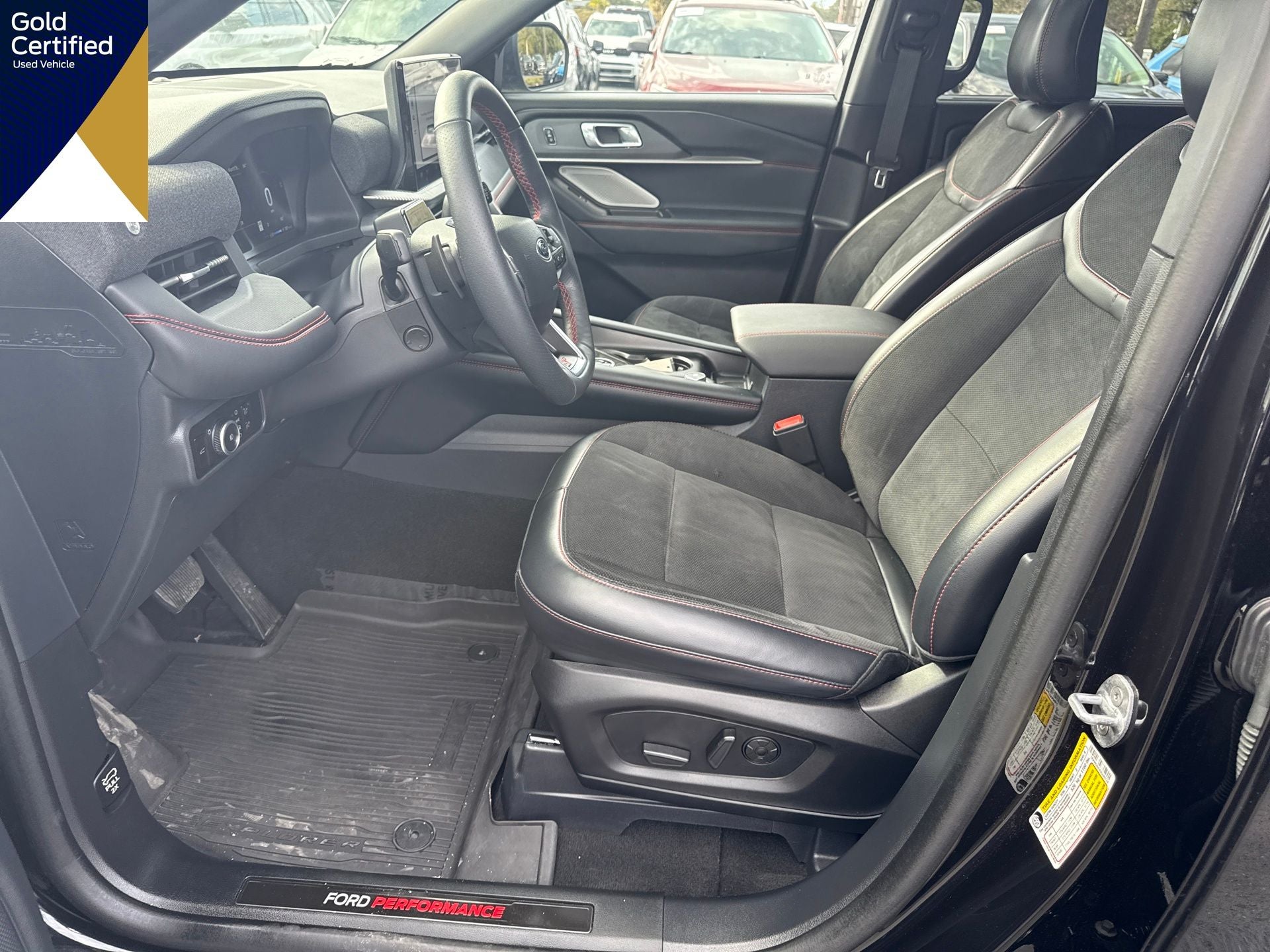 2025 Ford Explorer ST 4WD