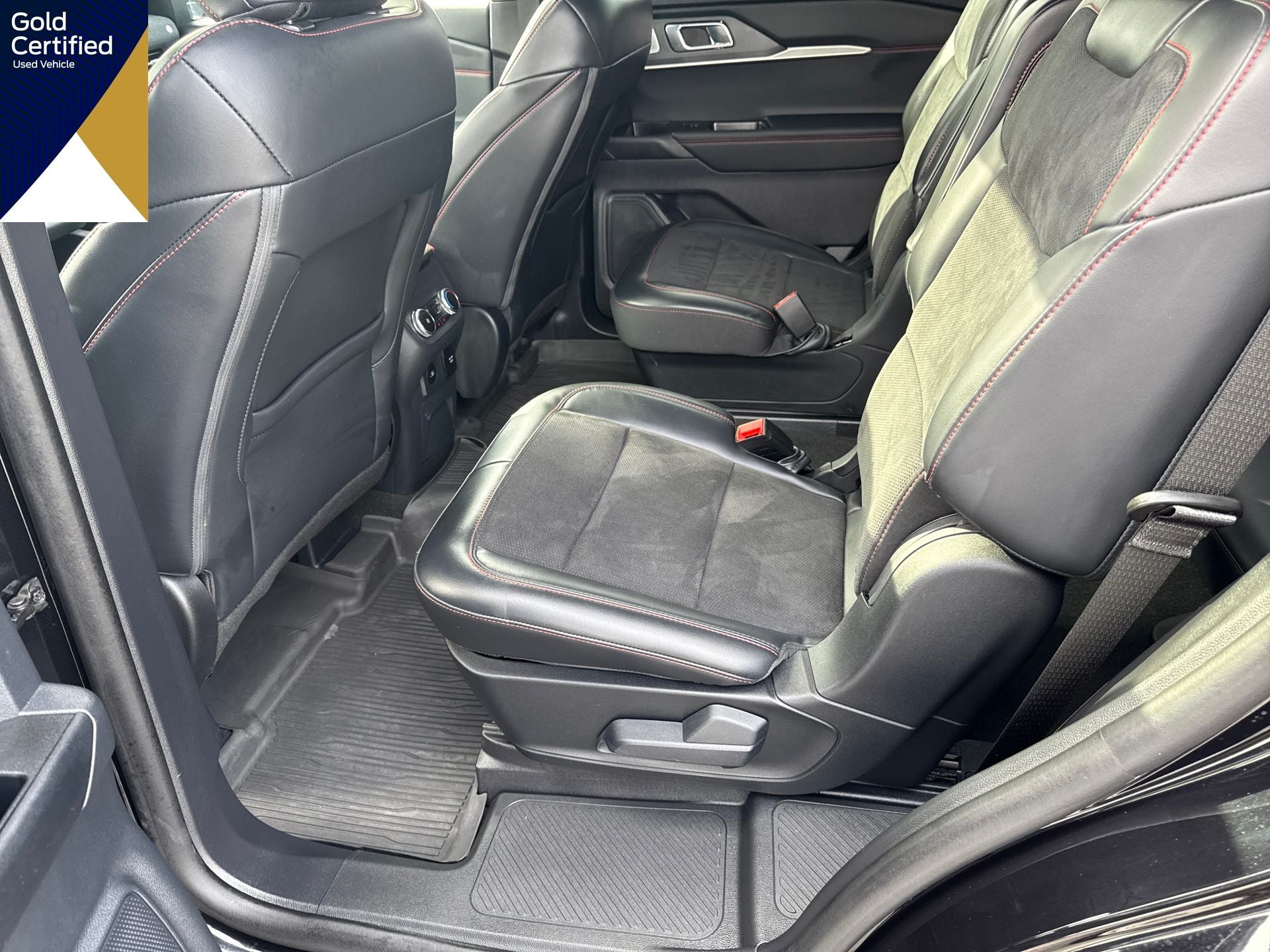 2025 Ford Explorer ST 4WD