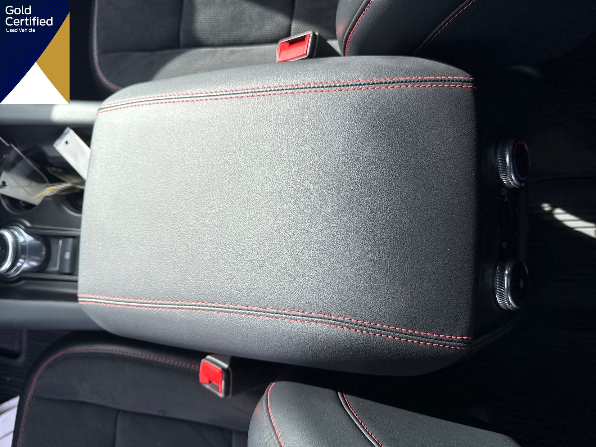 2025 Ford Explorer ST 4WD