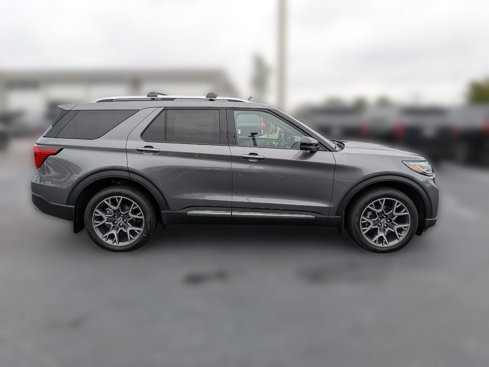 2027 Ford Explorer Platinum™