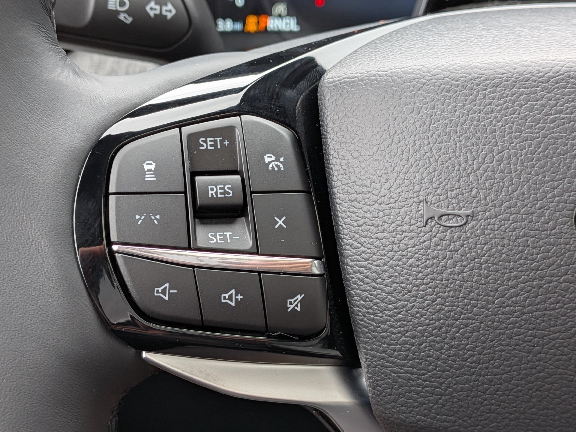 2027 Ford Explorer Platinum™