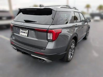 2027 Ford Explorer Platinum™