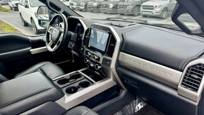 2022 Ford F-250SD Lariat