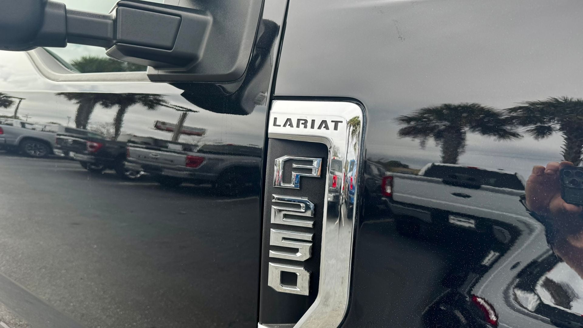 2022 Ford F-250SD Lariat
