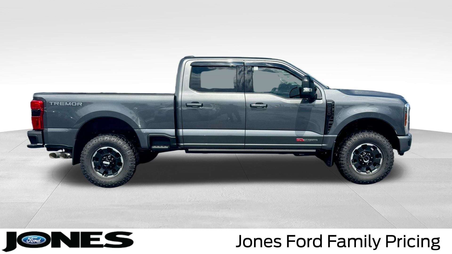 2025 Ford F-250 F-250® Lariat®