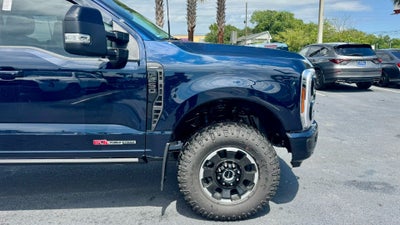 2025 Ford F-250 F-250® Lariat®