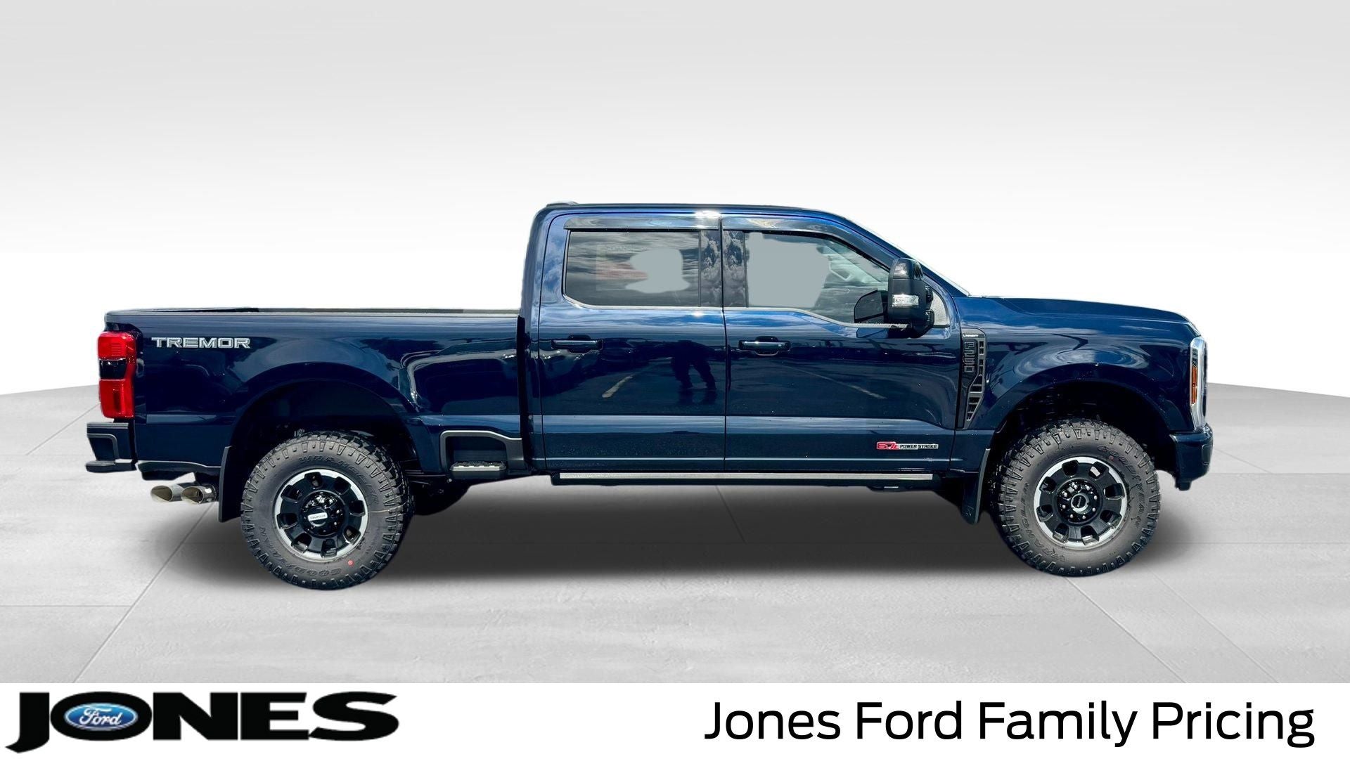 2025 Ford F-250 F-250® Lariat®