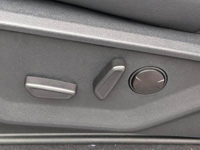 2027 Ford F-250 F-250® Lariat®