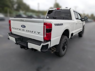 2027 Ford F-250 F-250® Lariat®