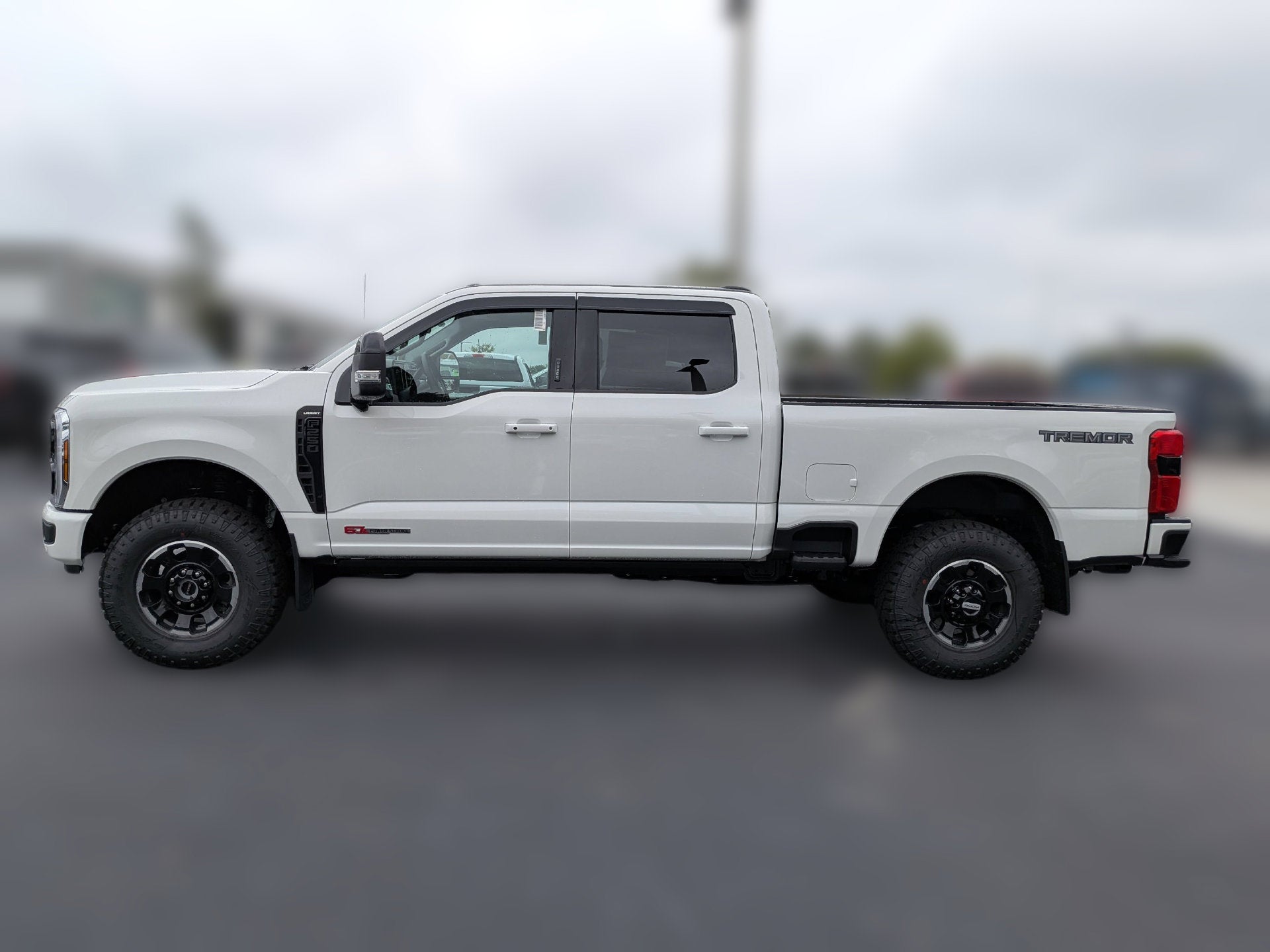 2027 Ford F-250 F-250® Lariat®