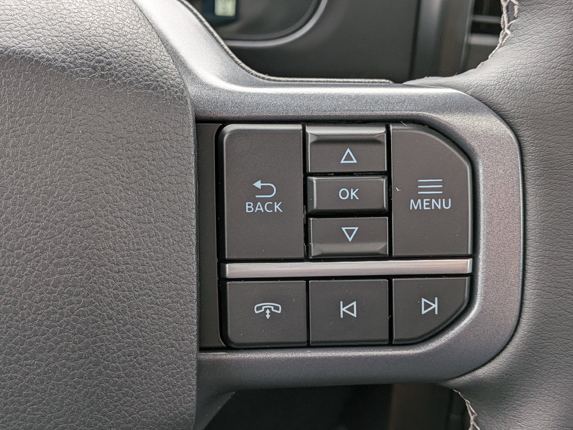2027 Ford F-250 F-250® Lariat®