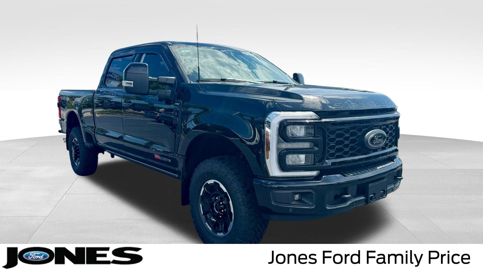 2025 Ford F-250 F-250® Lariat®