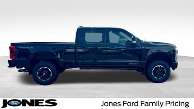 2025 Ford F-250 F-250® Lariat®