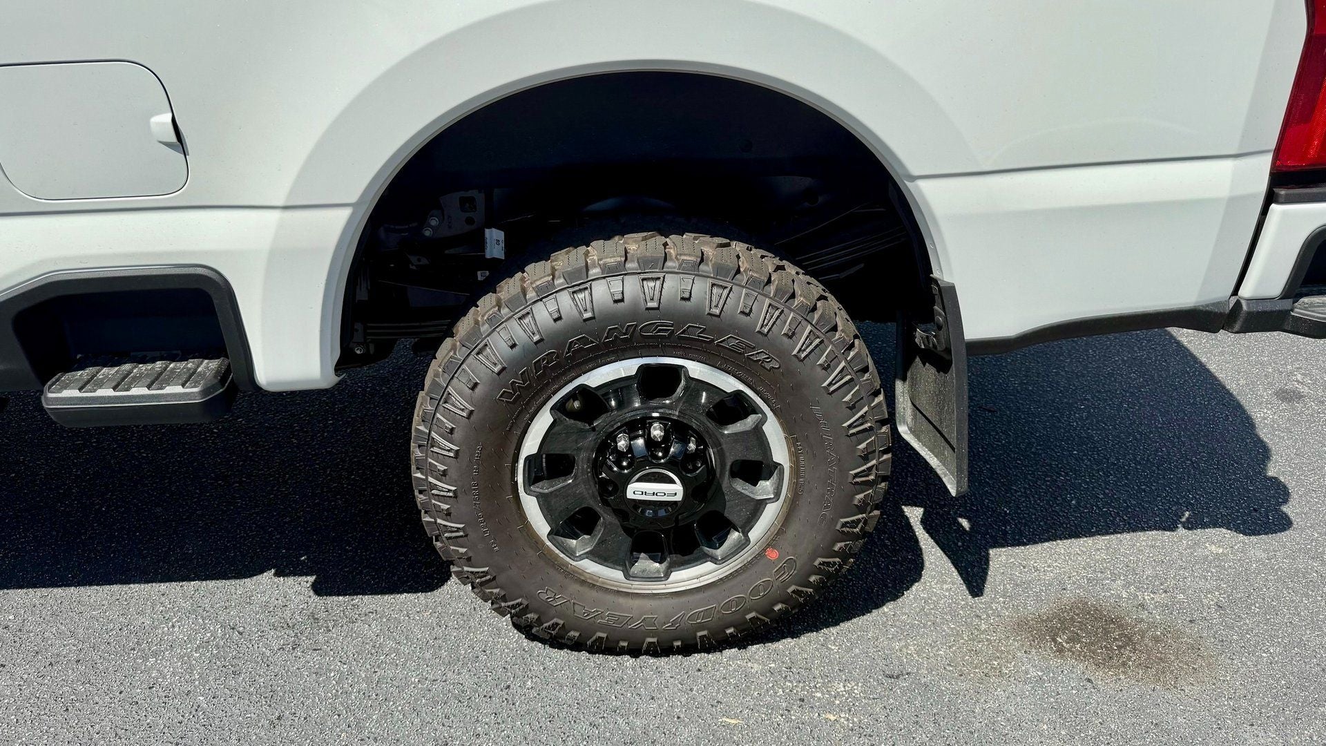 2025 Ford F-250 F-250® Lariat®