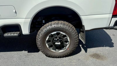 2025 Ford F-250 F-250® Lariat®