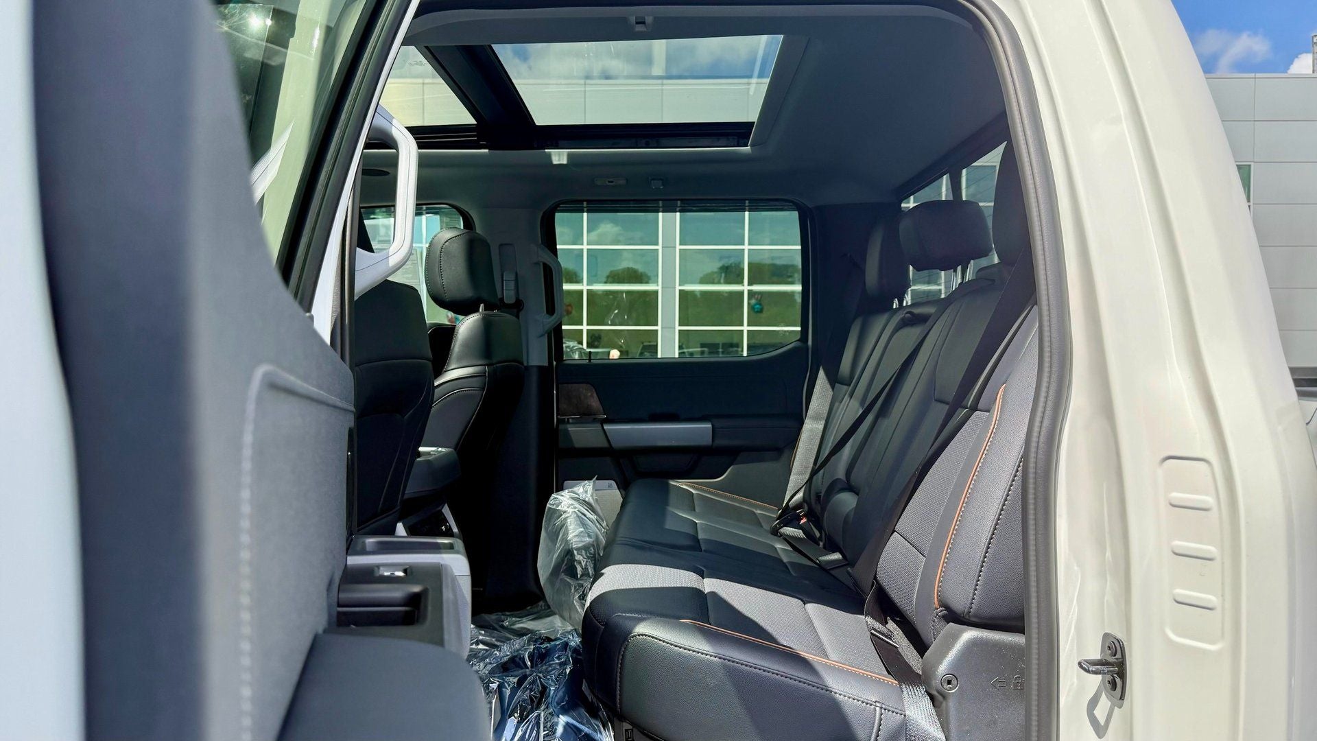 2025 Ford F-250 F-250® Lariat®