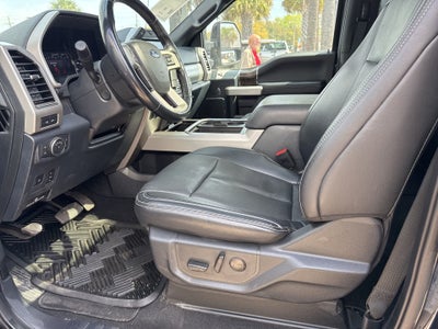 2022 Ford F-250SD Lariat