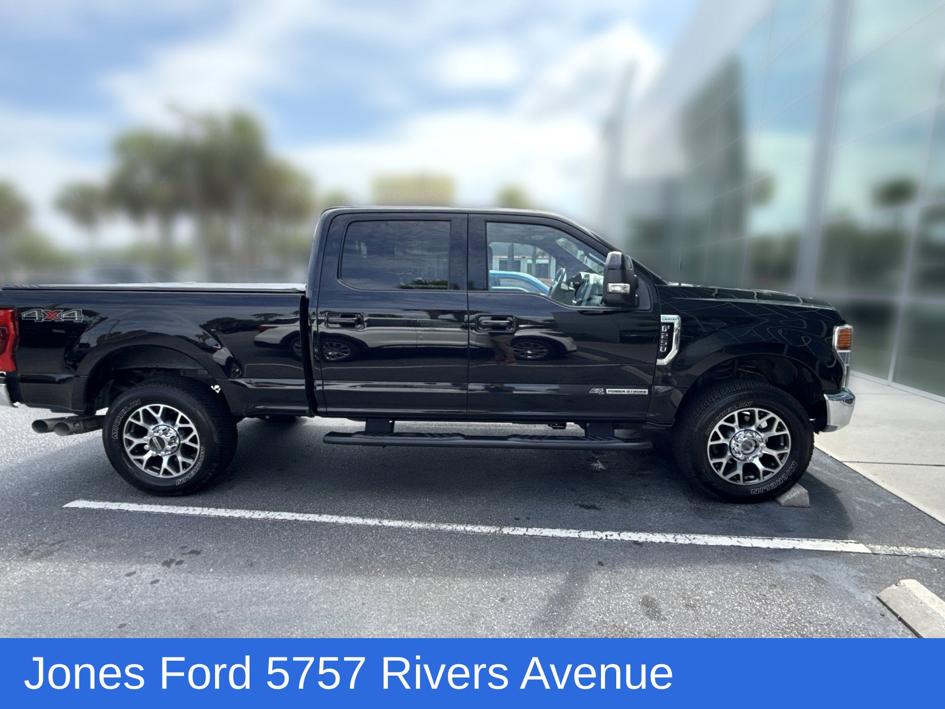 2022 Ford F-250SD Lariat