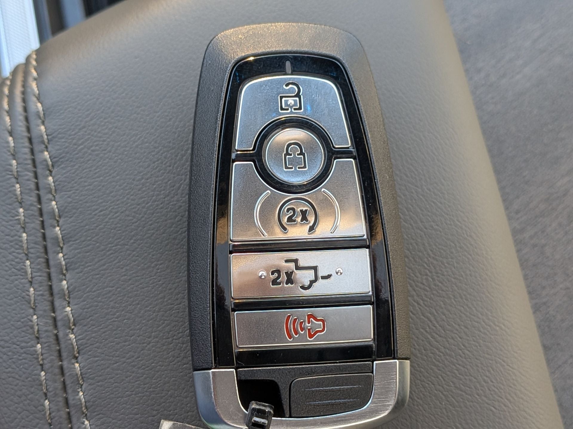 2026 Ford F-350SD F-350® Platinum®