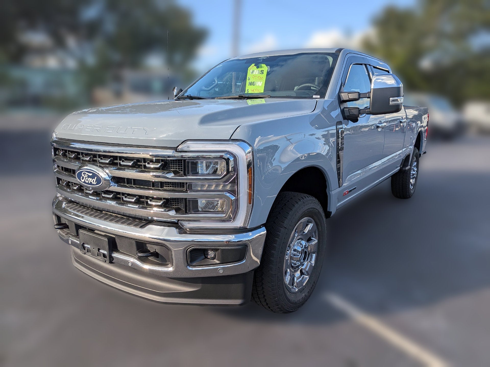 2027 Ford F-350SD F-350® Lariat®